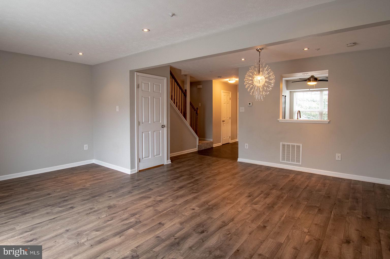 5620 QUEEN ANNE COURT
