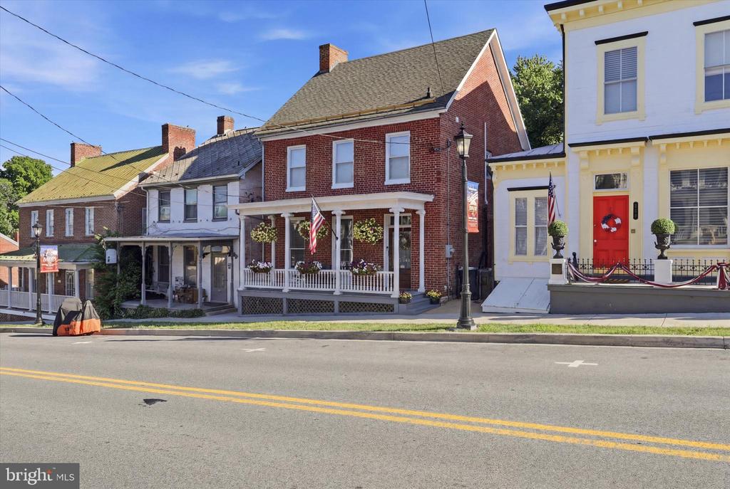 213 W MAIN STREET