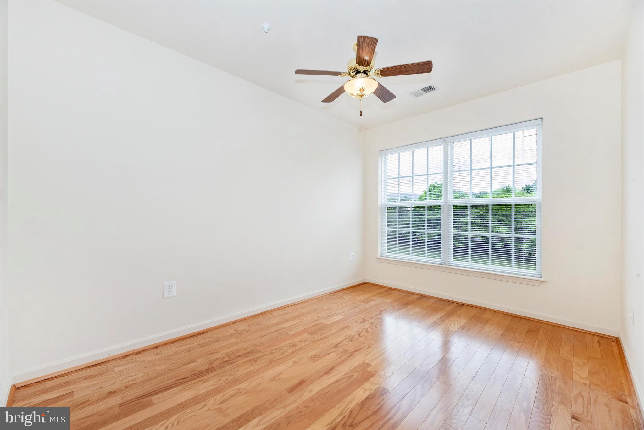 2506 COACH HOUSE WAY 3B