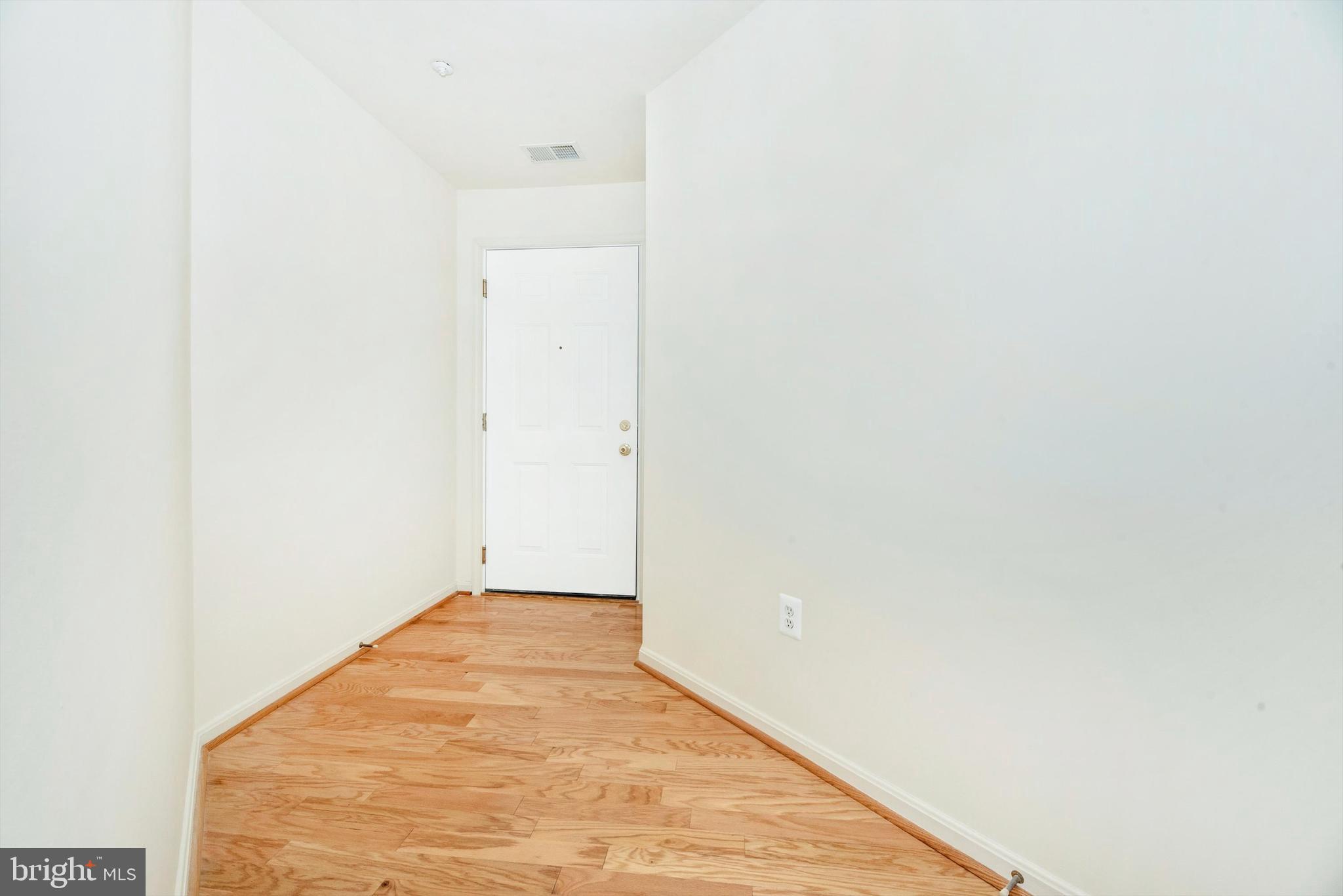 2506 COACH HOUSE WAY 3B