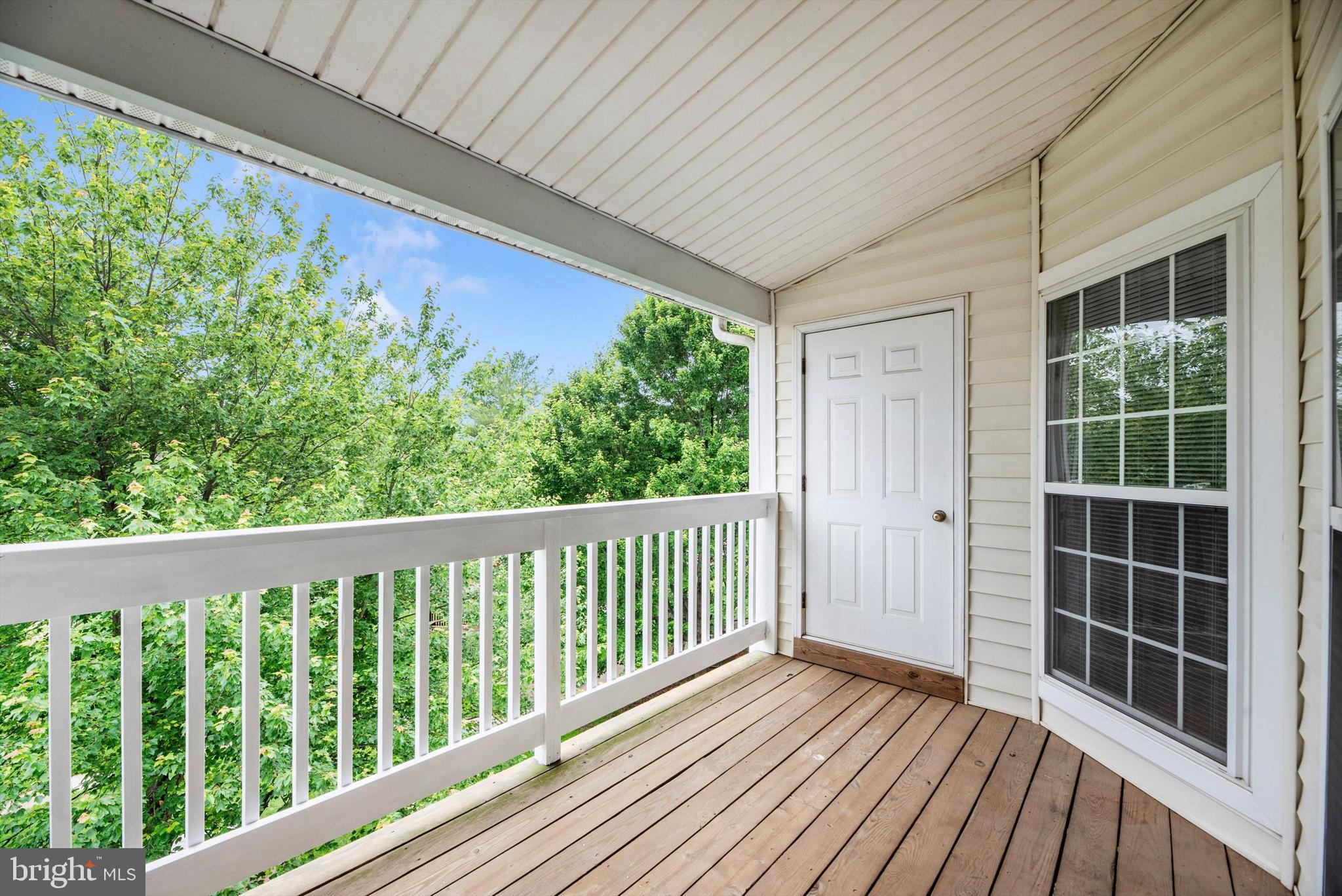 2506 COACH HOUSE WAY 3B