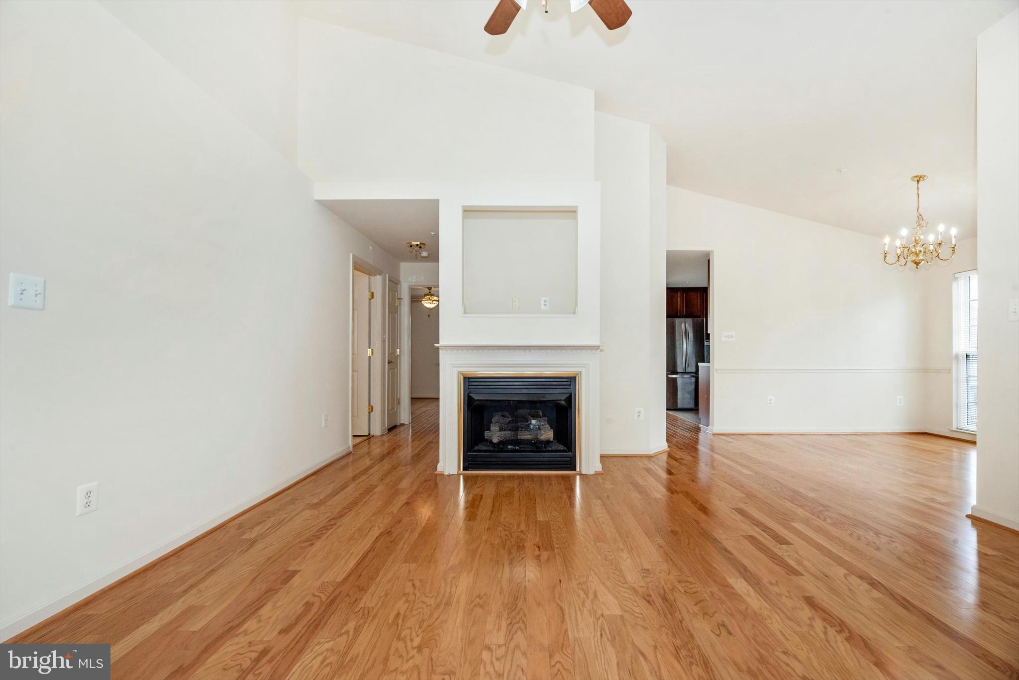 2506 COACH HOUSE WAY 3B