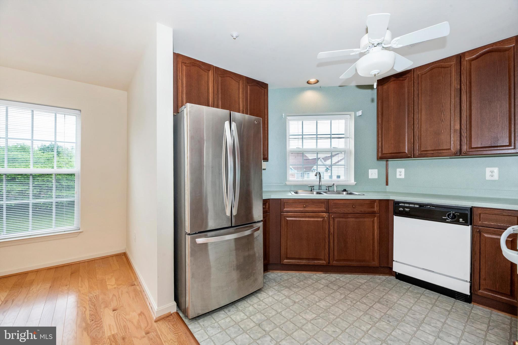 2506 COACH HOUSE WAY 3B