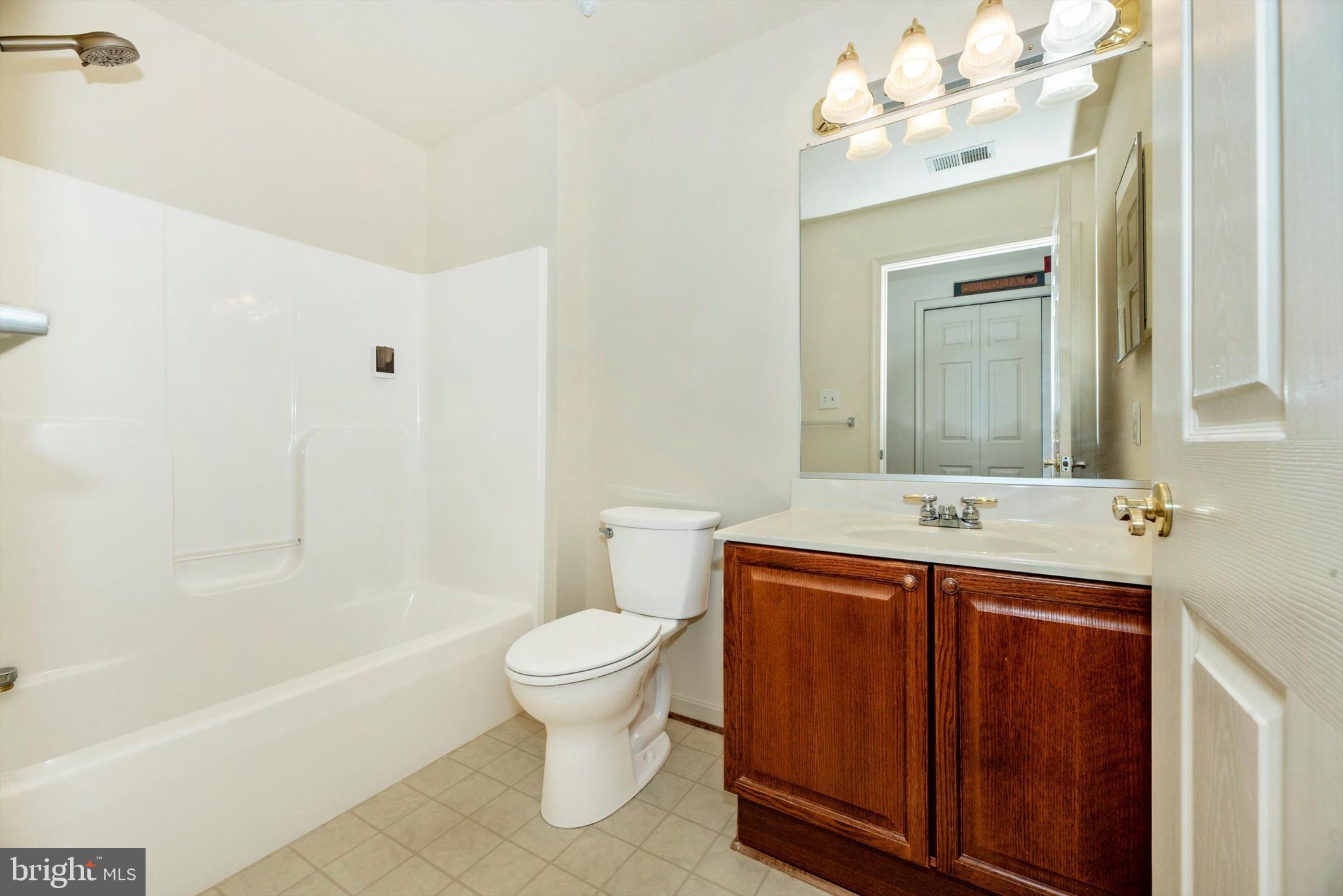 2506 COACH HOUSE WAY 3B