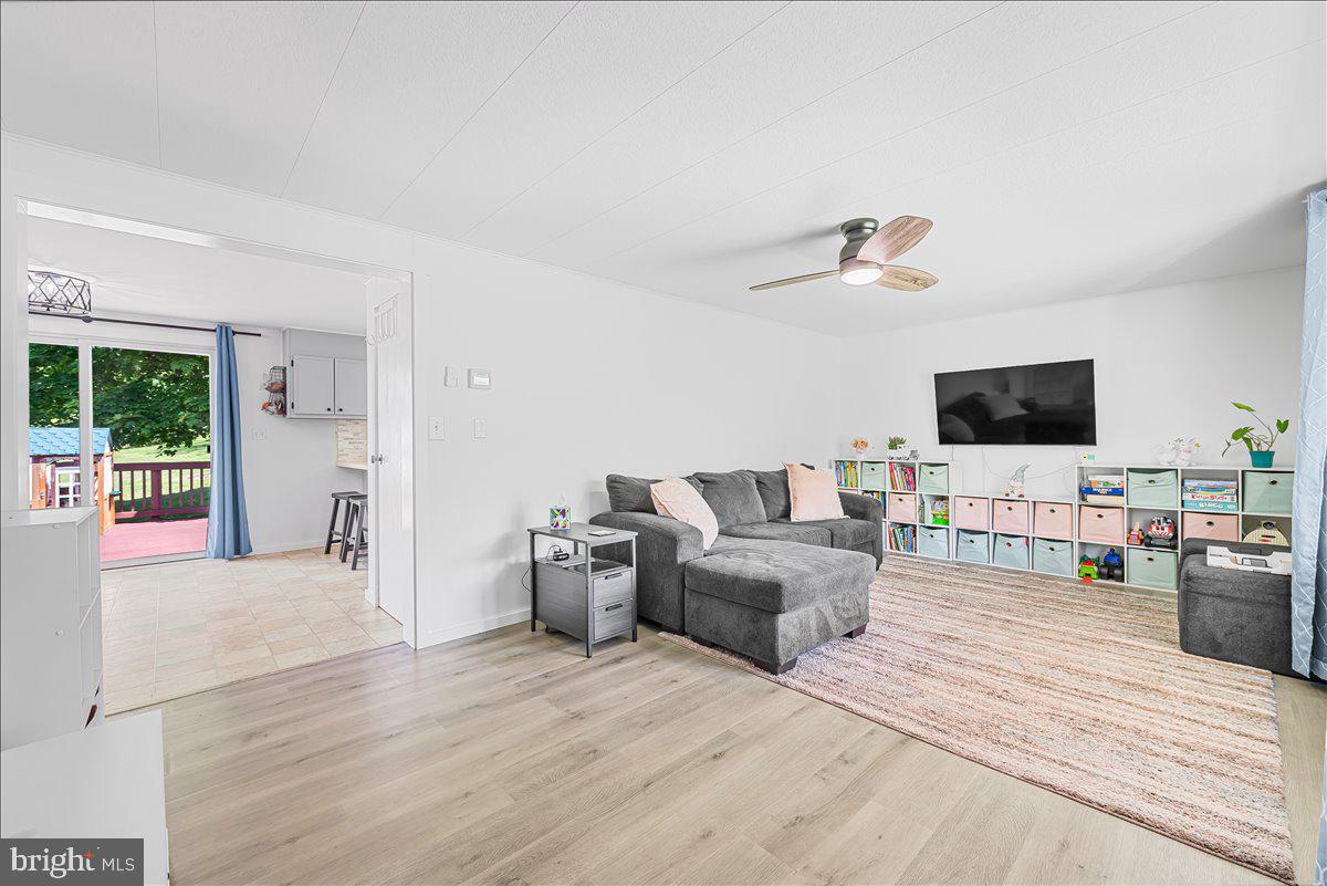 14011 PRYOR ROAD