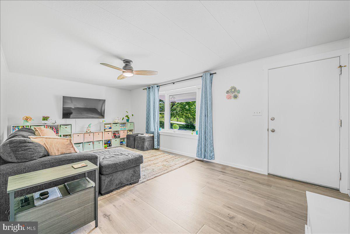 14011 PRYOR ROAD