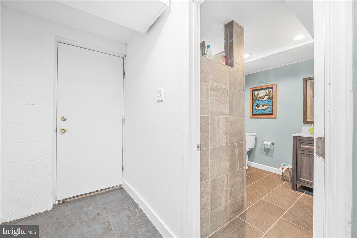 14011 PRYOR ROAD