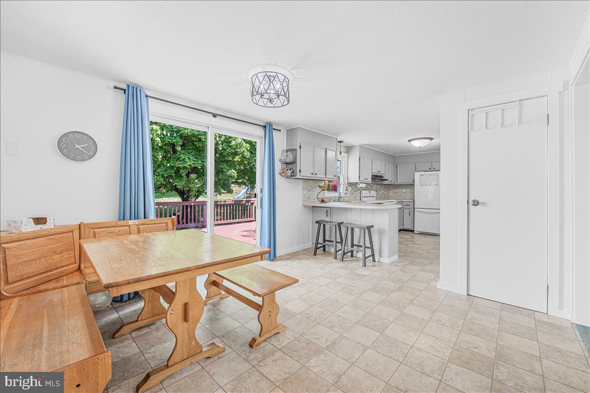 14011 PRYOR ROAD