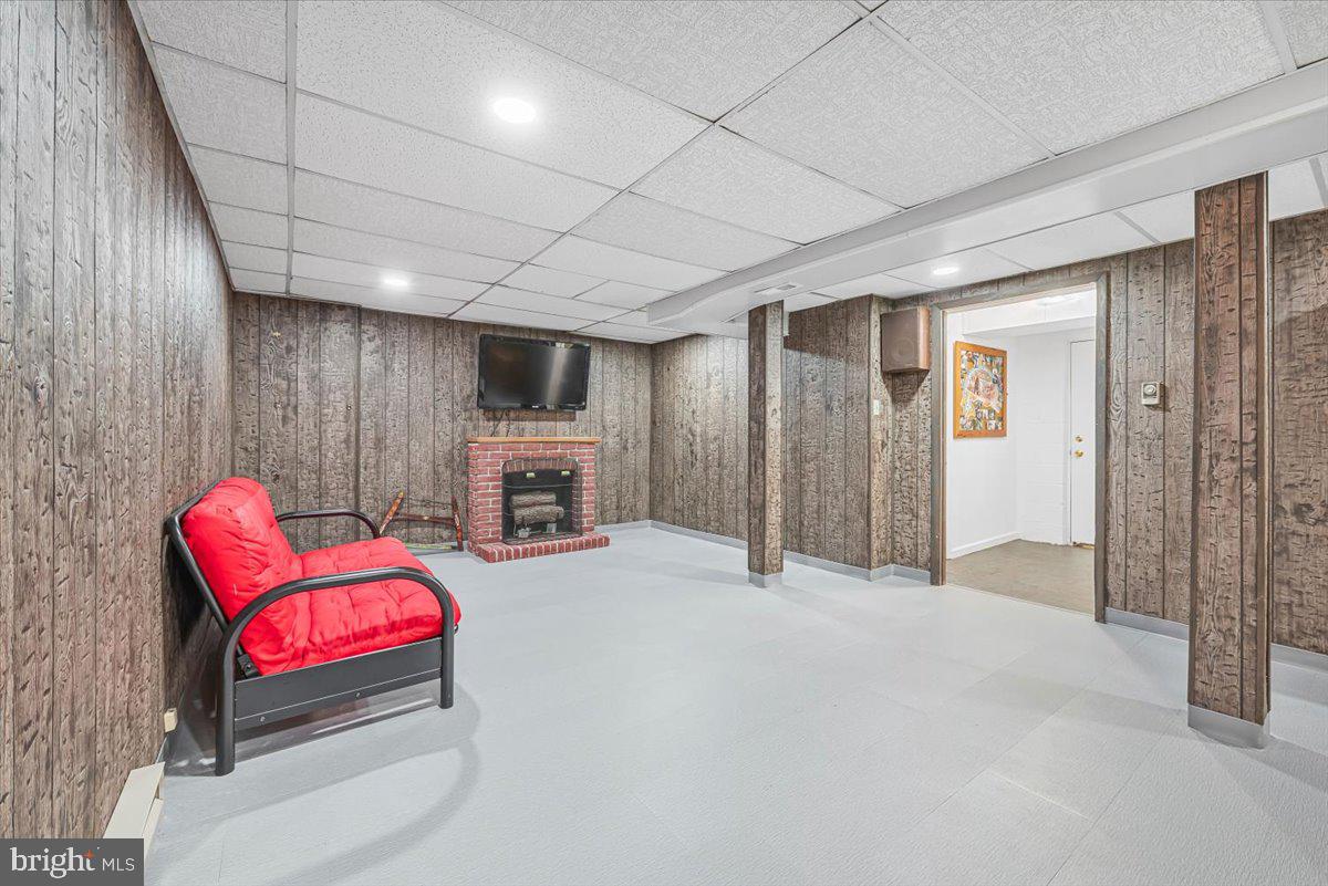 14011 PRYOR ROAD