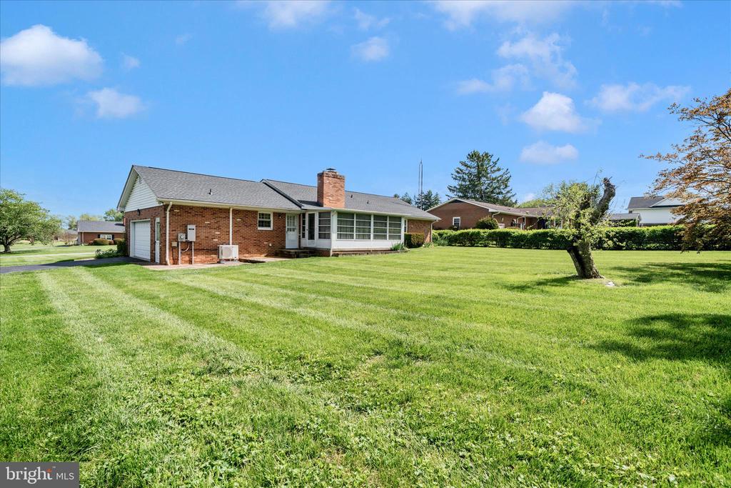 9496 POCONO DRIVE
