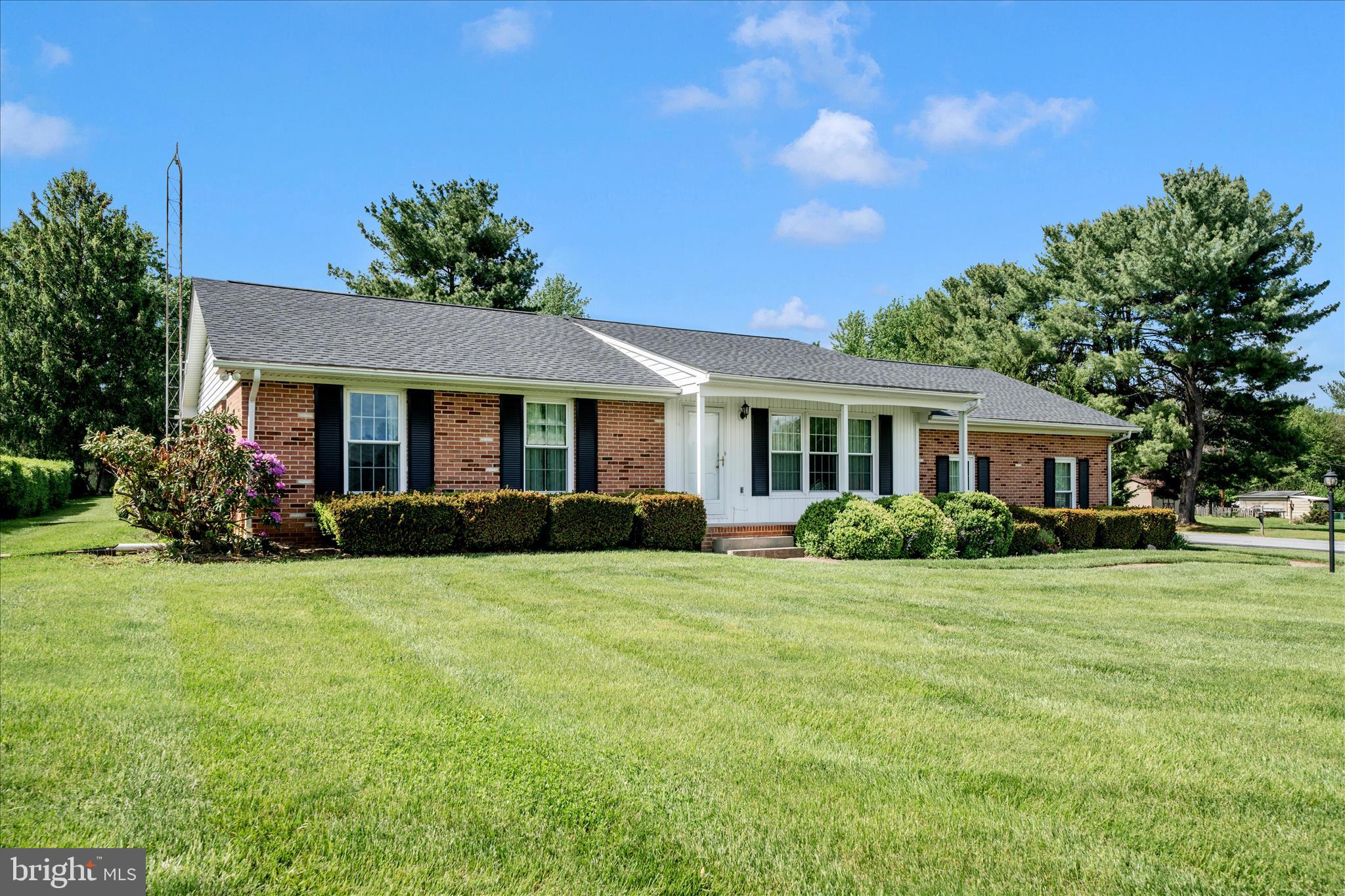 9496 POCONO DRIVE