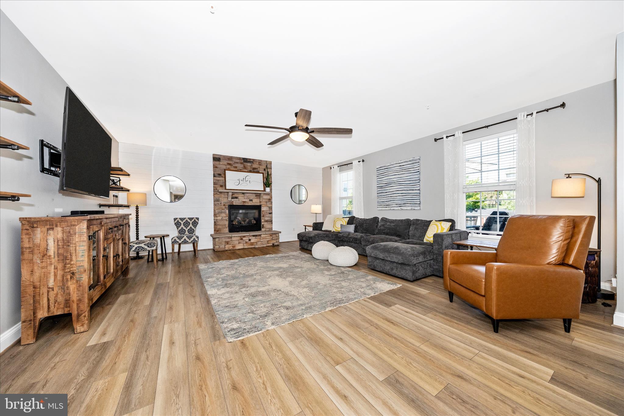 6831 REHNQUIST COURT