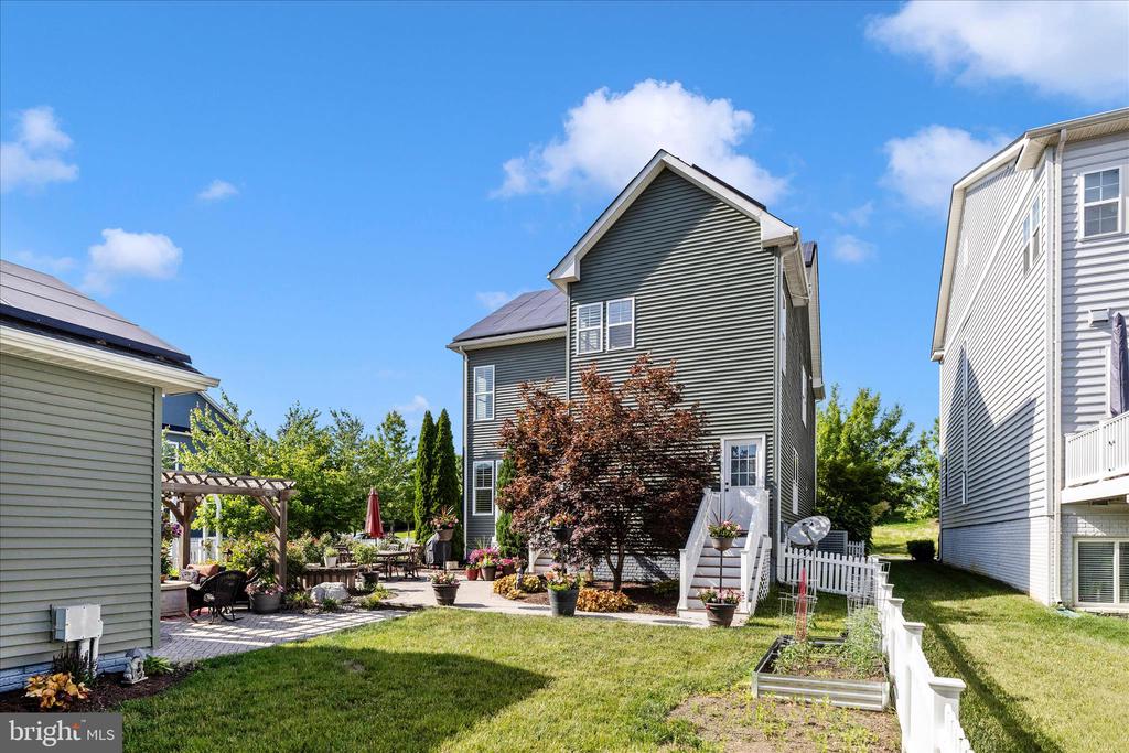 748 POTOMAC VIEW PARKWAY