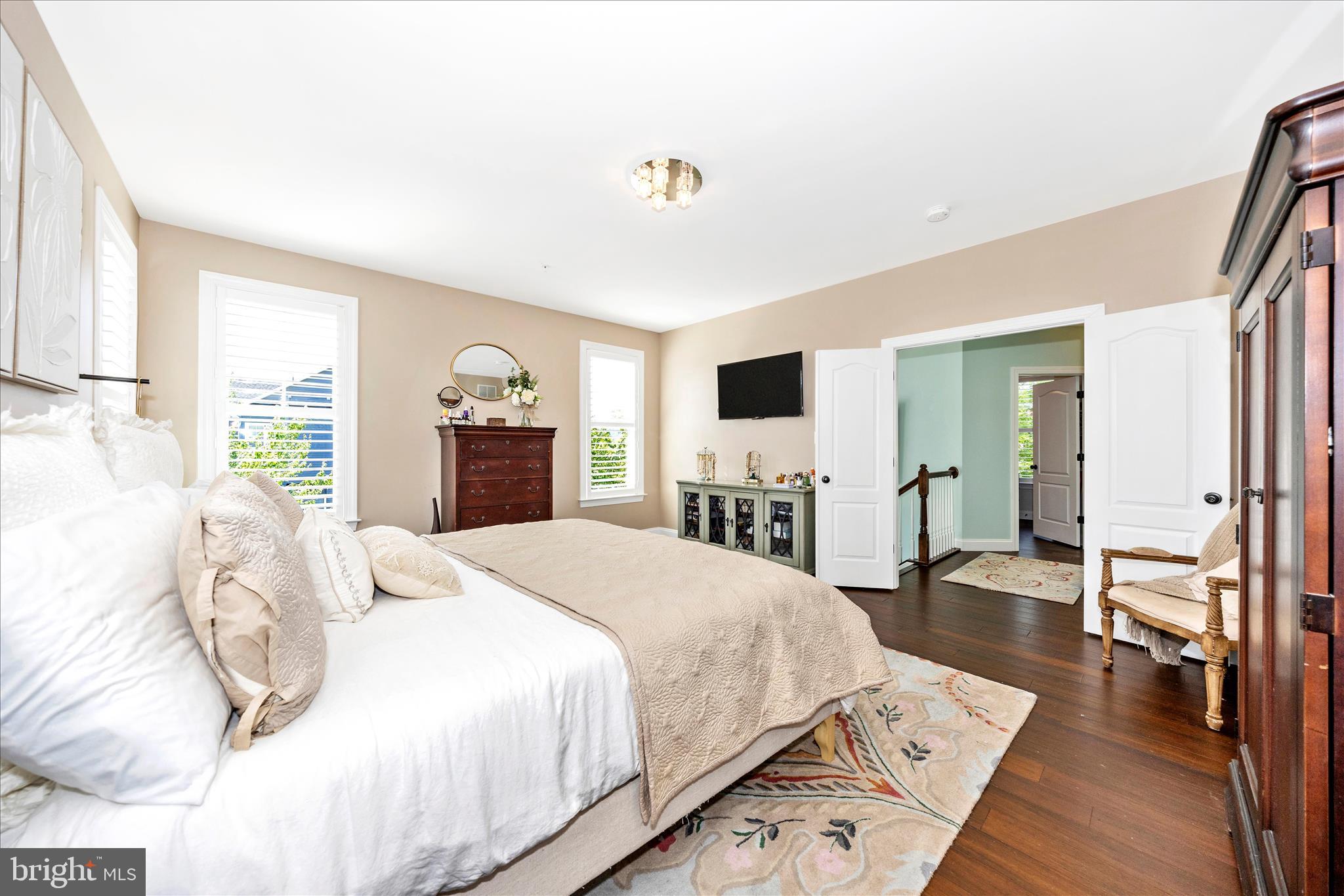 748 POTOMAC VIEW PARKWAY