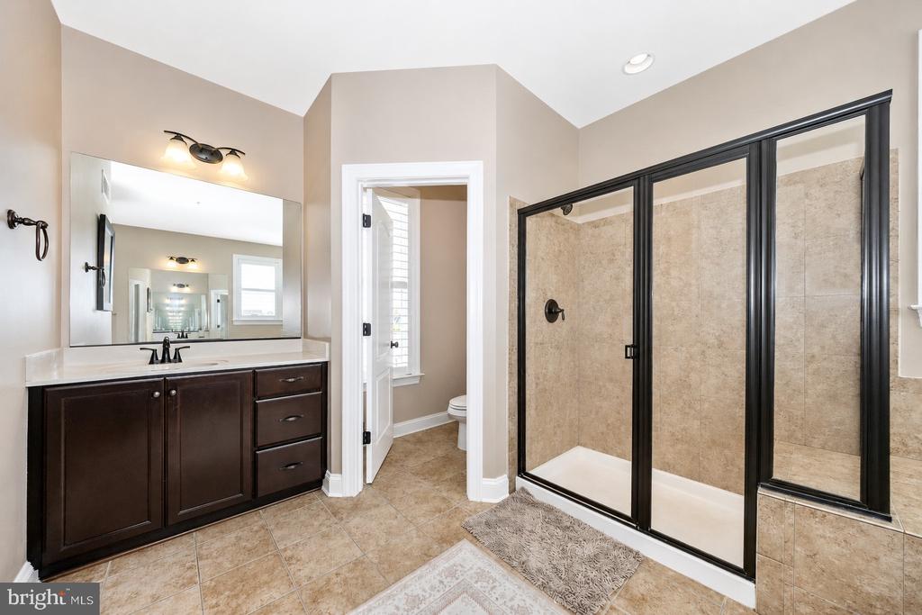 748 POTOMAC VIEW PARKWAY