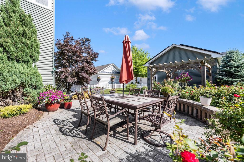748 POTOMAC VIEW PARKWAY