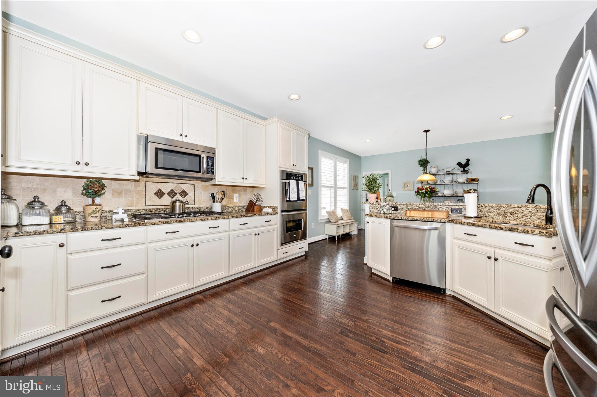 748 POTOMAC VIEW PARKWAY