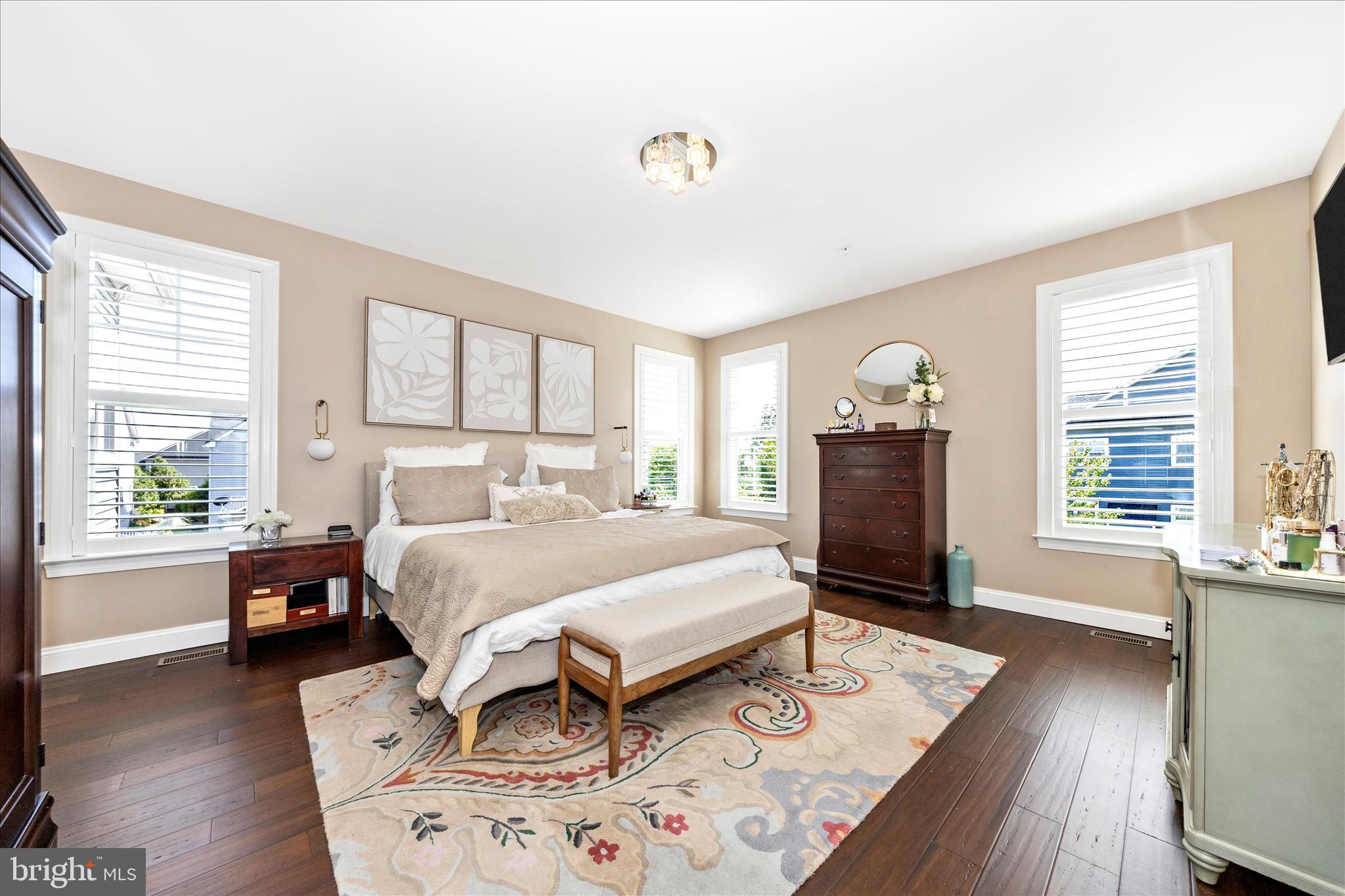 748 POTOMAC VIEW PARKWAY