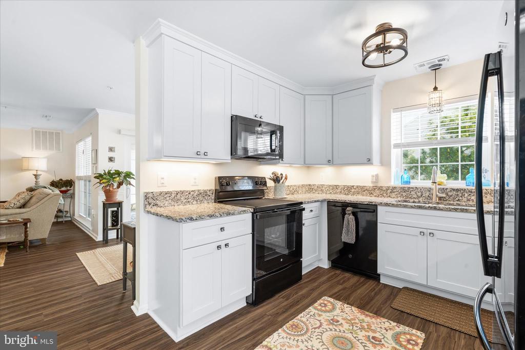 2507 SHELLEY CIRCLE Unit: 2C