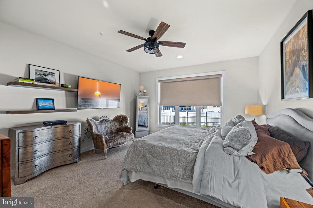 11058 EMERALD CROWN DRIVE