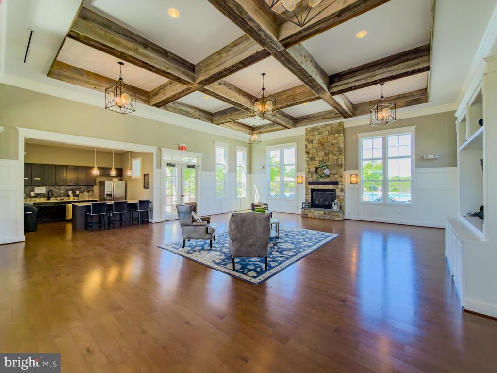 11058 EMERALD CROWN DRIVE