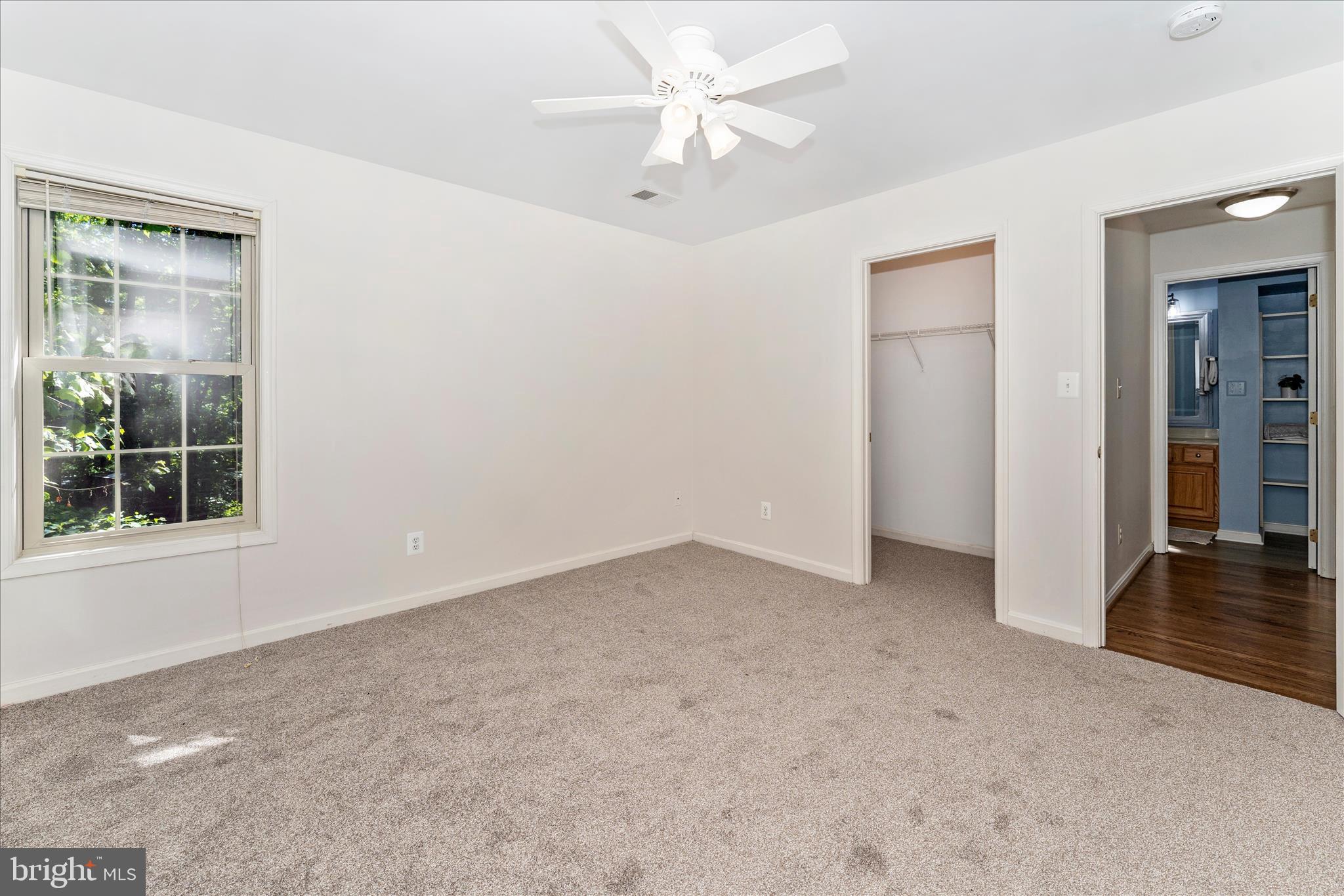 6976 MEADOWPOINT TERRACE