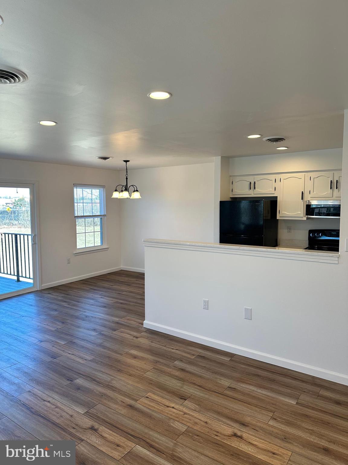 7044 BASSWOOD ROAD 11
