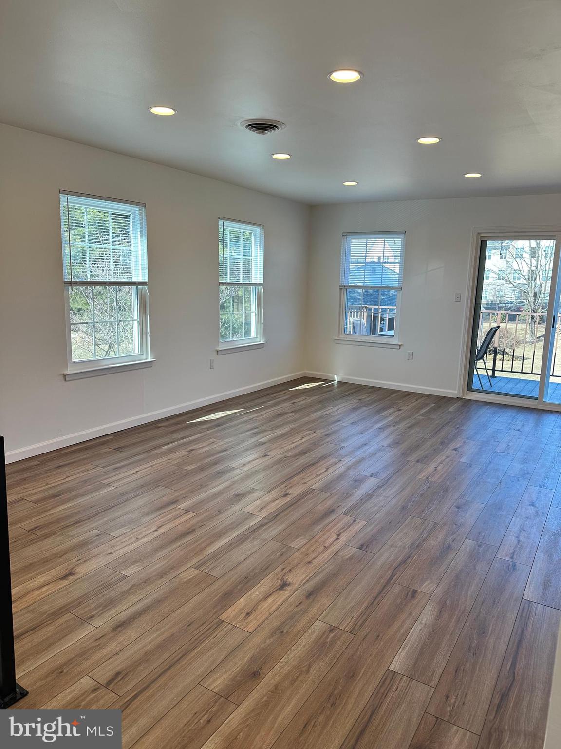 7044 BASSWOOD ROAD 11