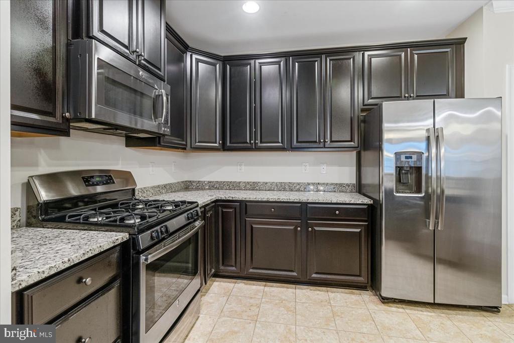 6501 WALCOTT LANE 301