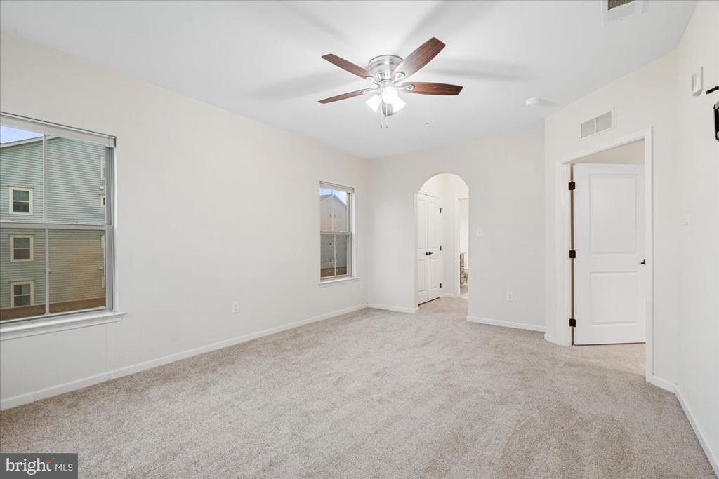 6501 WALCOTT LANE 301
