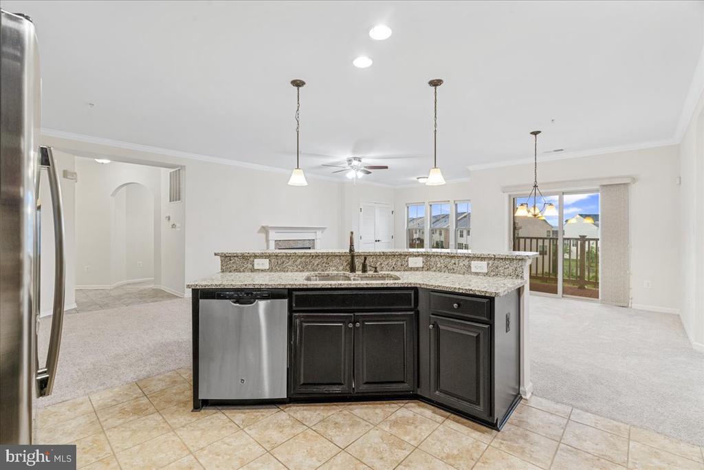 6501 WALCOTT LANE 301