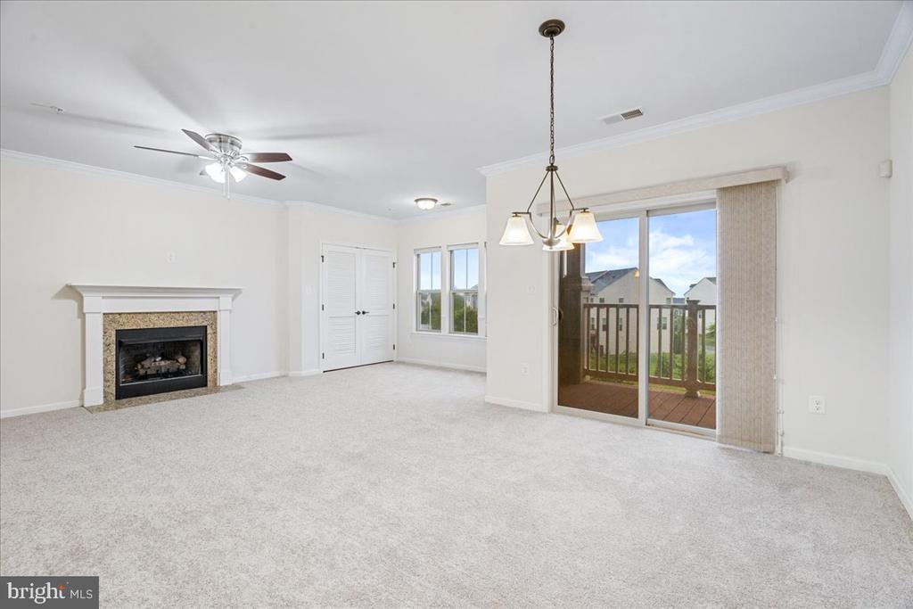 6501 WALCOTT LANE 301