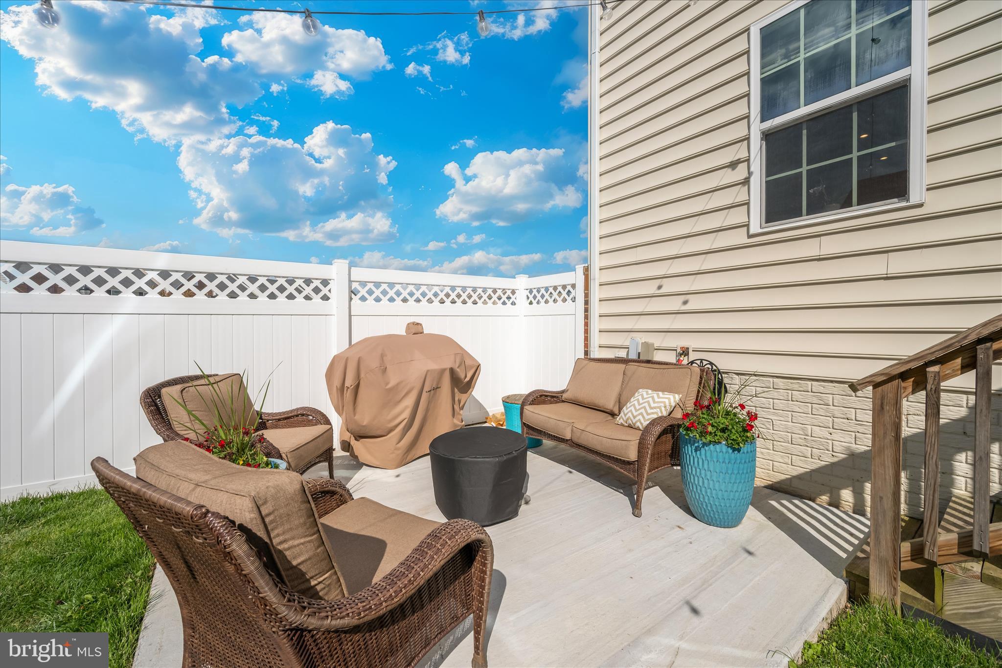 4798 HITESHOW DRIVE