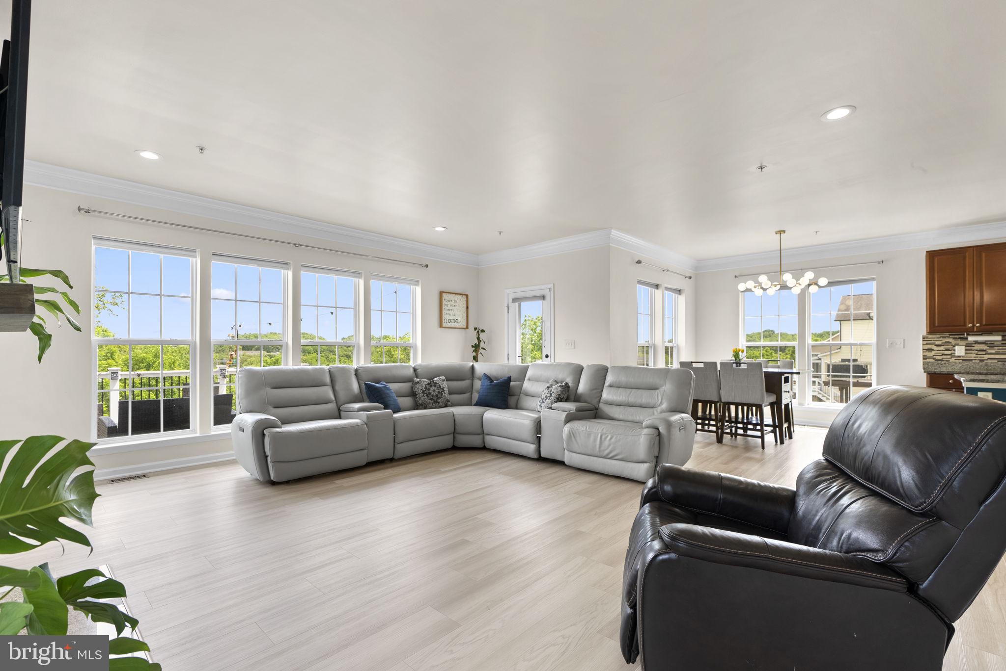 310 MACKINTOSH ROAD