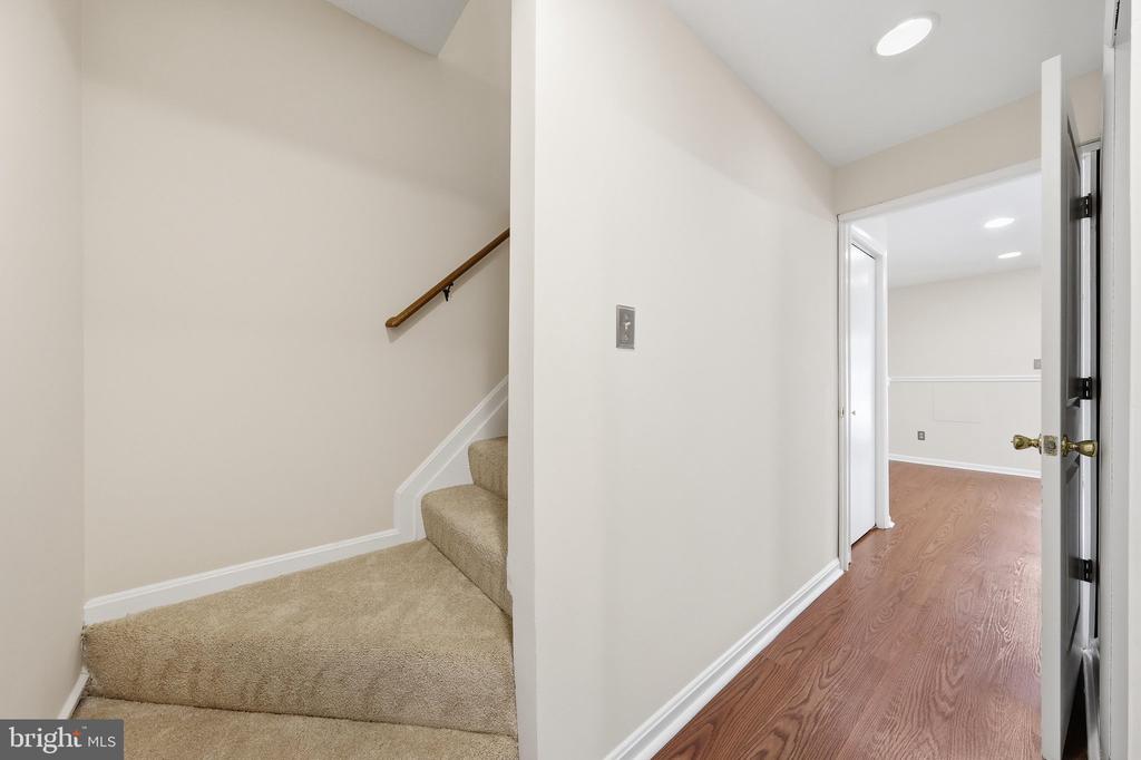 1478 DOCKSIDE COURT