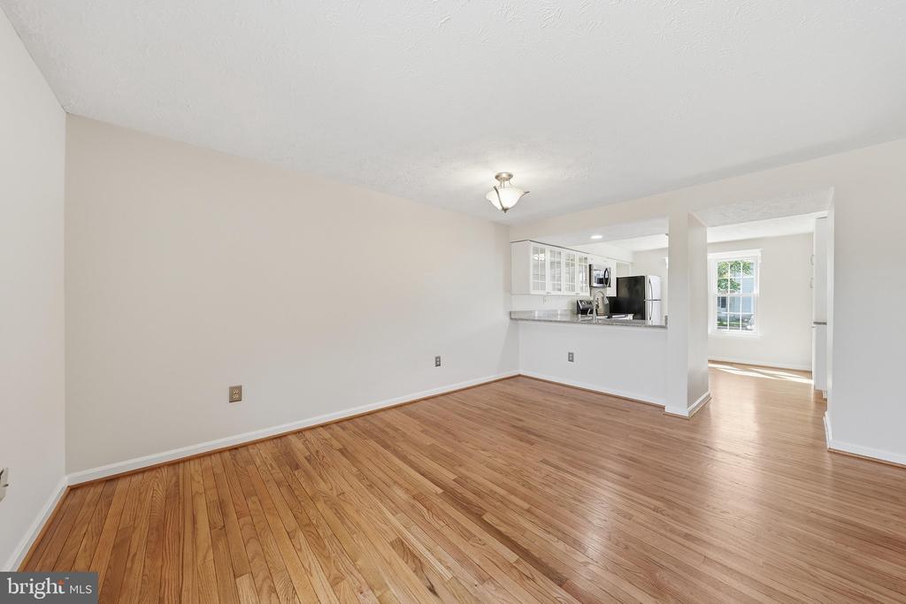 1478 DOCKSIDE COURT