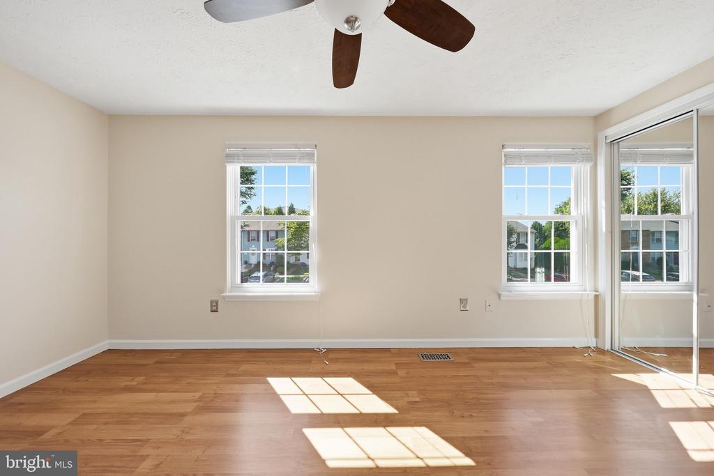 1478 DOCKSIDE COURT