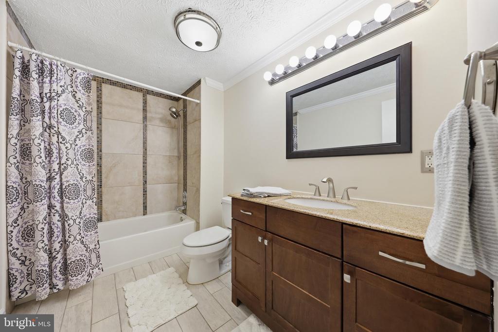 1478 DOCKSIDE COURT
