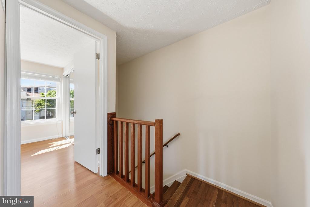 1478 DOCKSIDE COURT