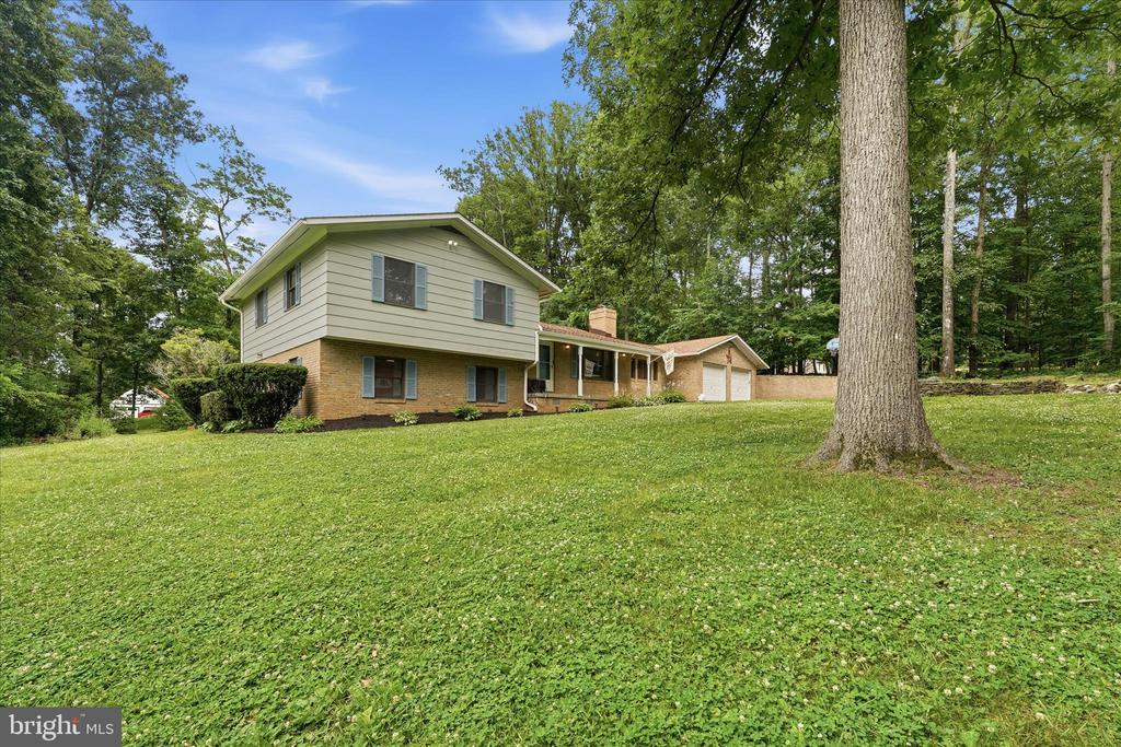 6033 BOYERS MILL ROAD