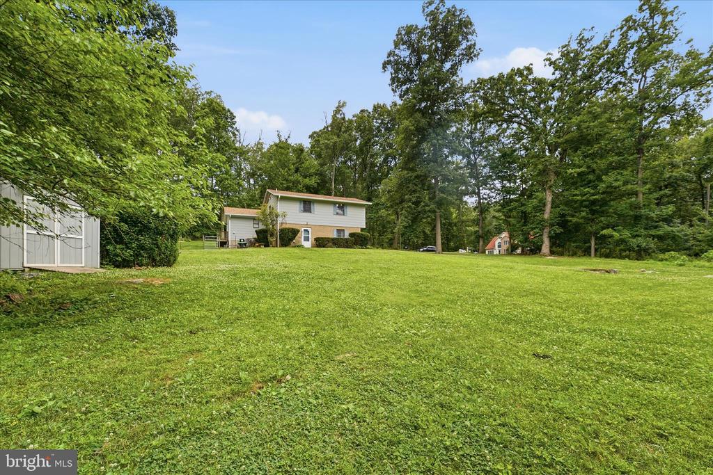 6033 BOYERS MILL ROAD