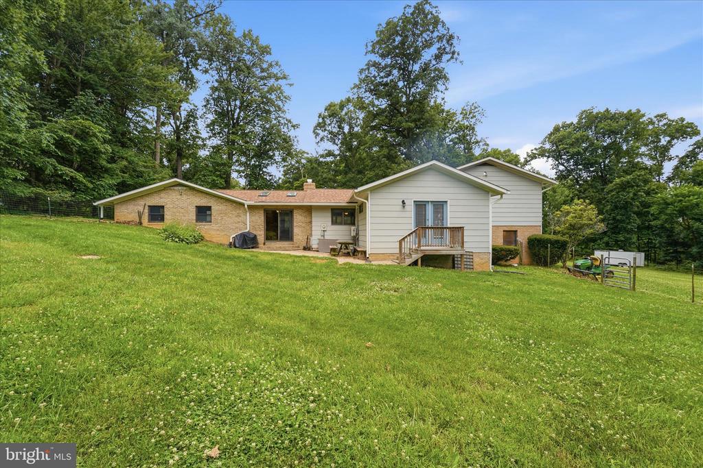 6033 BOYERS MILL ROAD