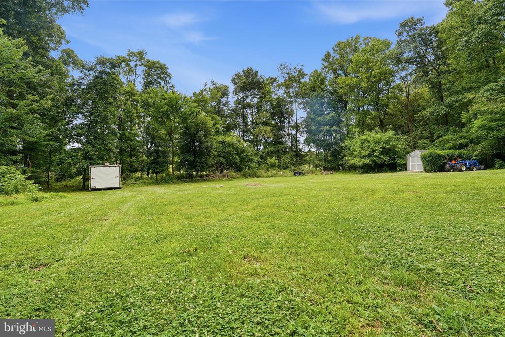 6033 BOYERS MILL ROAD