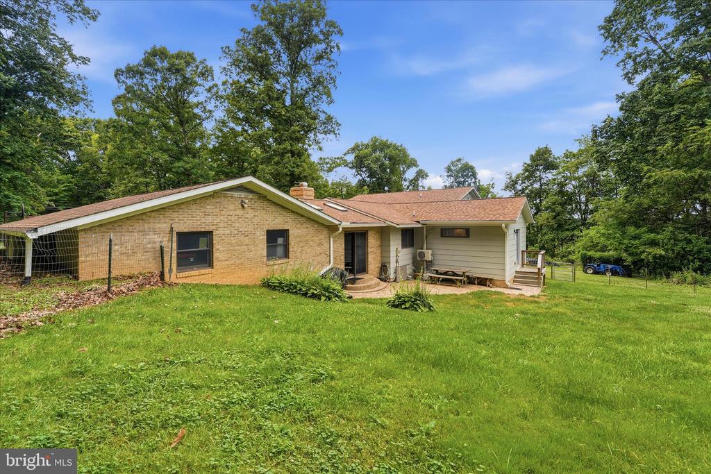 6033 BOYERS MILL ROAD