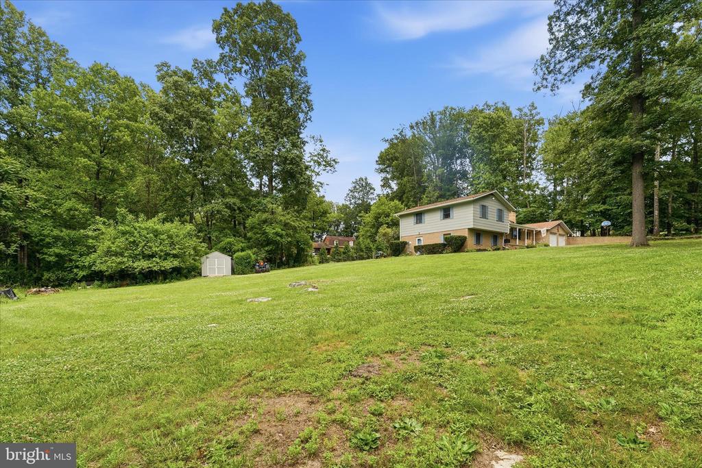 6033 BOYERS MILL ROAD