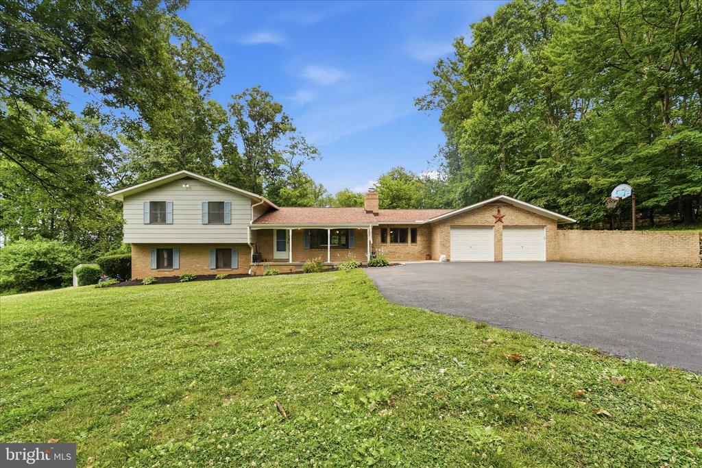6033 BOYERS MILL ROAD