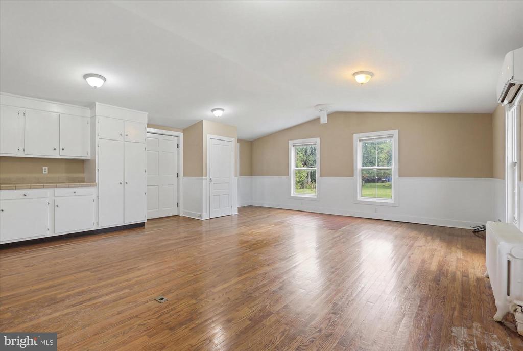 8606 YELLOW SPRINGS ROAD