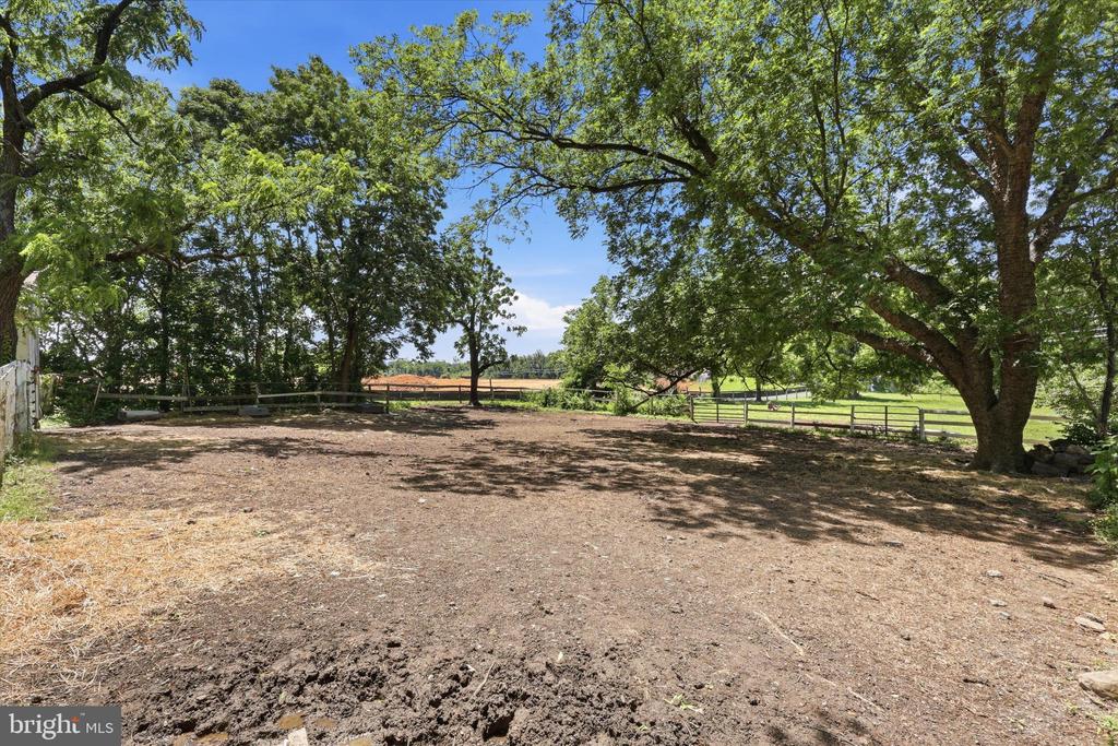 8606 YELLOW SPRINGS ROAD