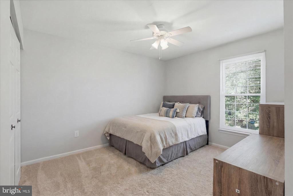 5024 MALLARD LANE