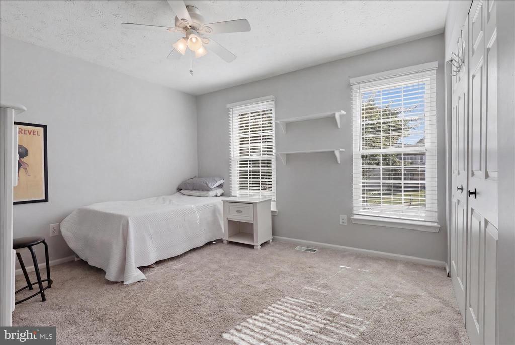 5024 MALLARD LANE
